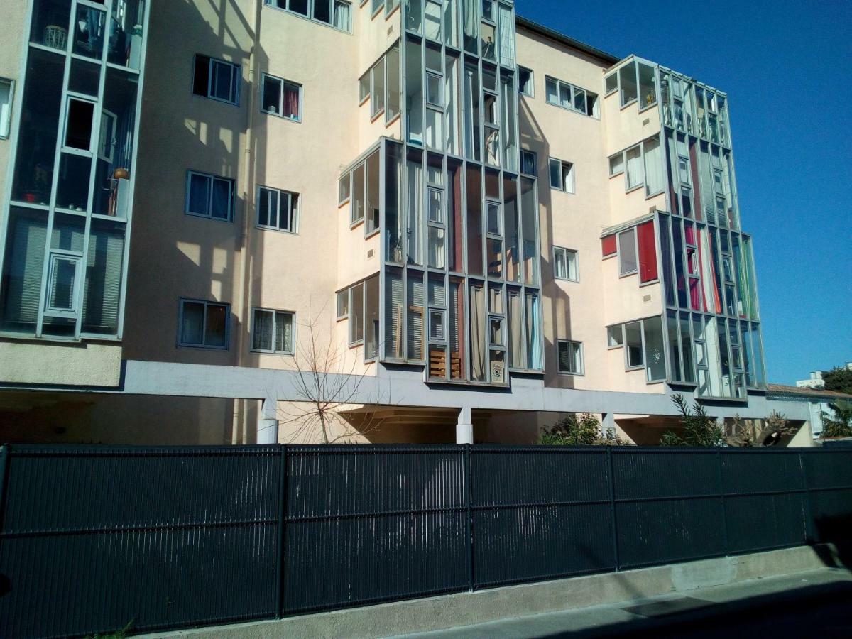 Charmant Appartement Carcassonne Bagian luar foto