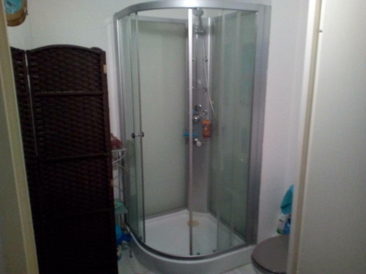 Charmant Appartement Carcassonne Bagian luar foto